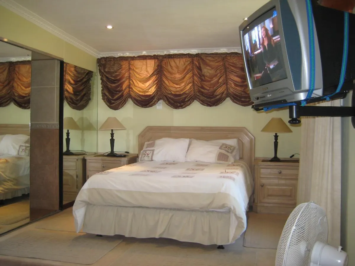 Aurora Guest Units Hotel Durbanville Guest house