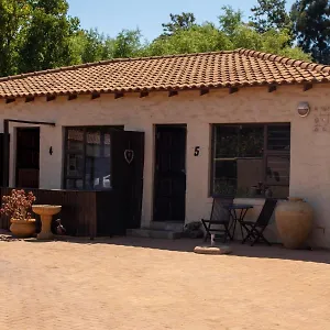 Guest house New Hunters Moon, Kraaifontein